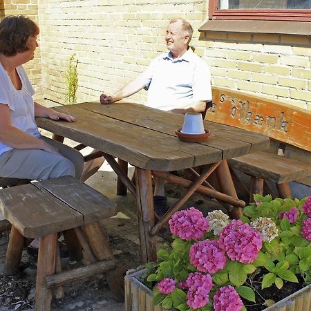 Hojgard Apartments Nykøbing Falster Eksteriør billede
